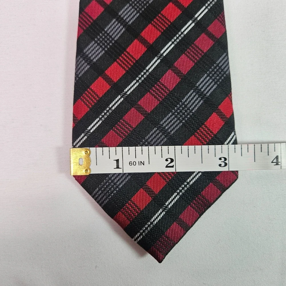 Le Chateau‎ 100% Silk Men Tie Geometric Red Black 3.25